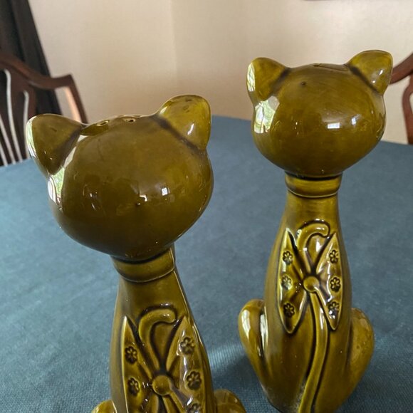 Vintage Rare Holt Howard HH Japan Green Glazed Tall Salt & Pepper Shakers - Picture 6 of 13